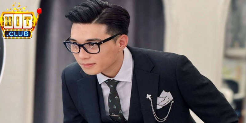 Cơ duyên, hành trình cùng Hitclub của Alex Tùng Anh